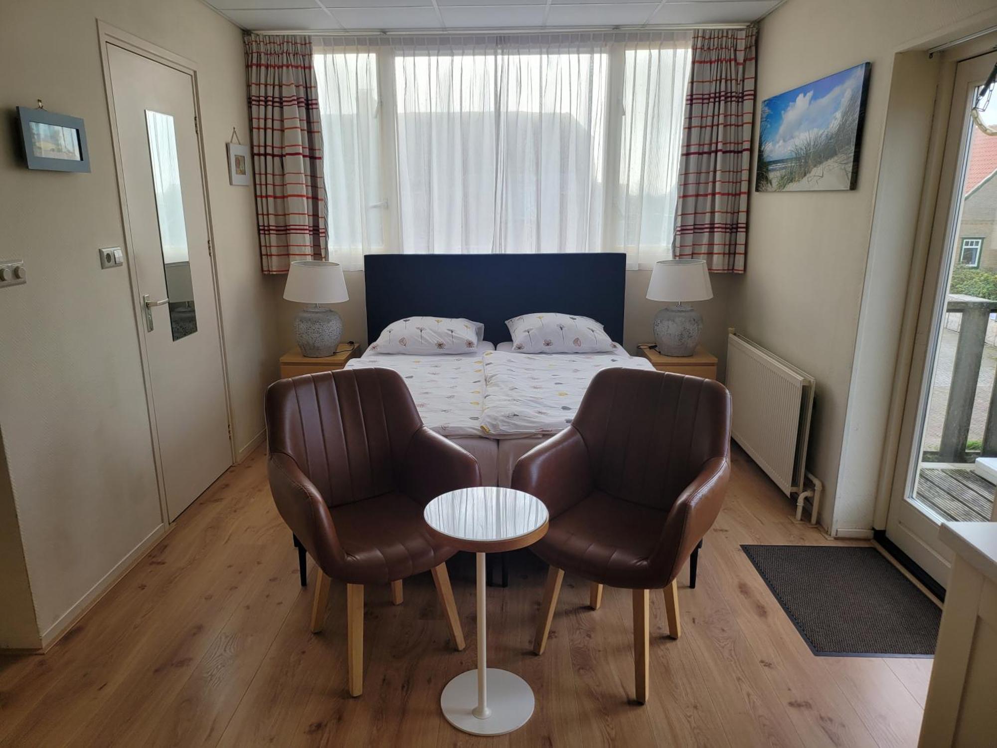 Pension Canberra Bergen aan Zee Esterno foto